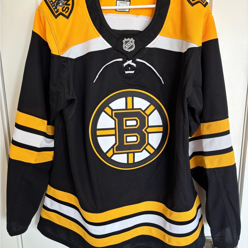 Boston Bruins Fanatics Premium Hockey Jersey